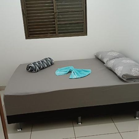 Uberlândia Pousada Cantinho Da Felicidade מראה חיצוני תמונה
