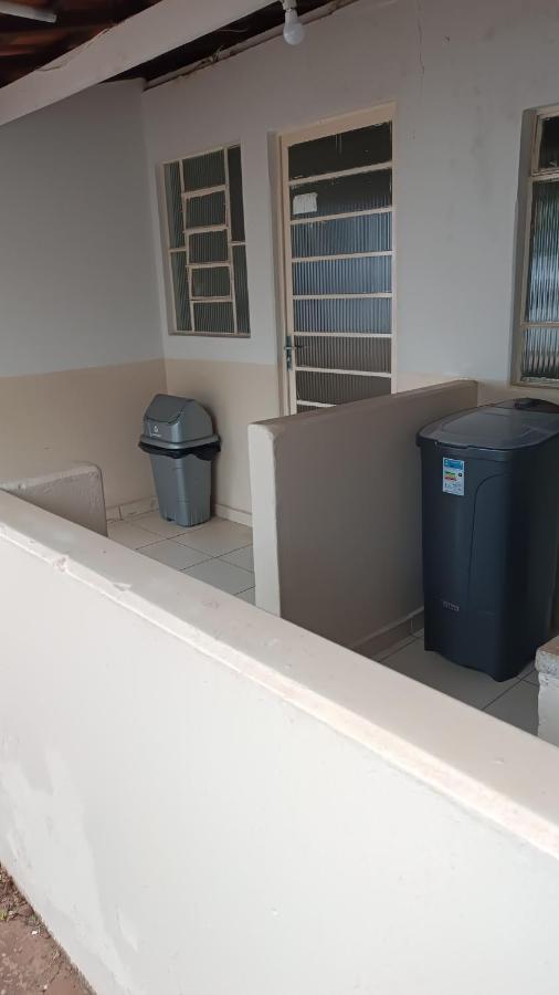 Uberlândia Pousada Cantinho Da Felicidade מראה חיצוני תמונה